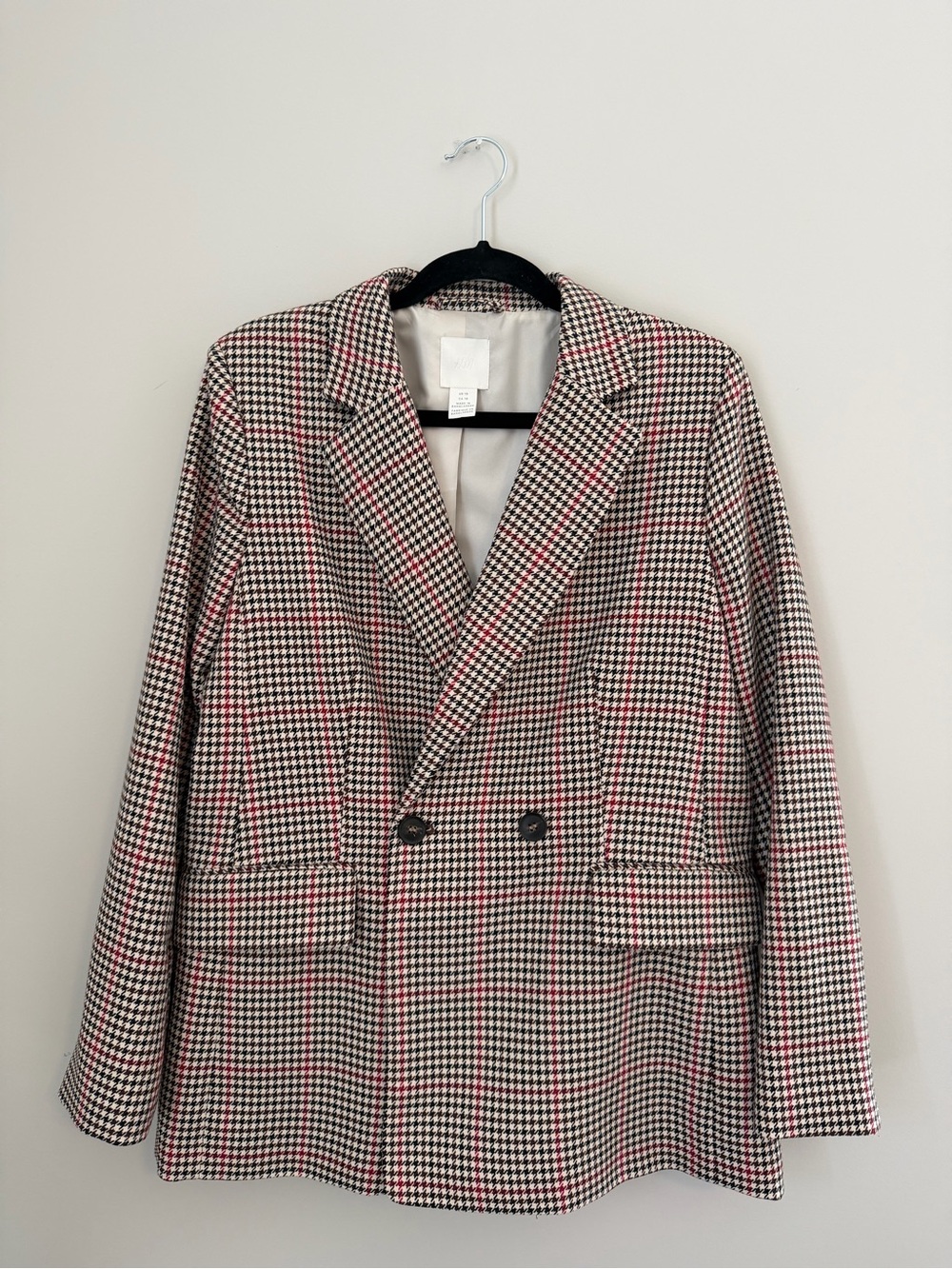 H&M Double-Breasted Houndstooth Blazer in Black, White & Red